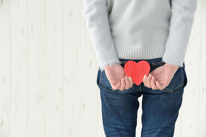 「おりもの」のにおいの原因とは？異常な状態と対策を解説